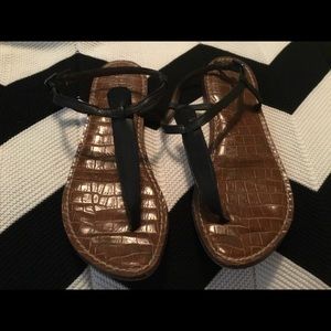 Black leather Sam Edelman sandal